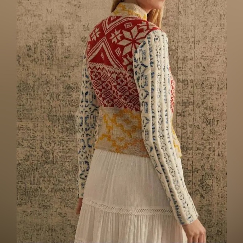 NWT BDG Rian Lace-Up Sweater in Multi Red Size M - Picture 7 of 14